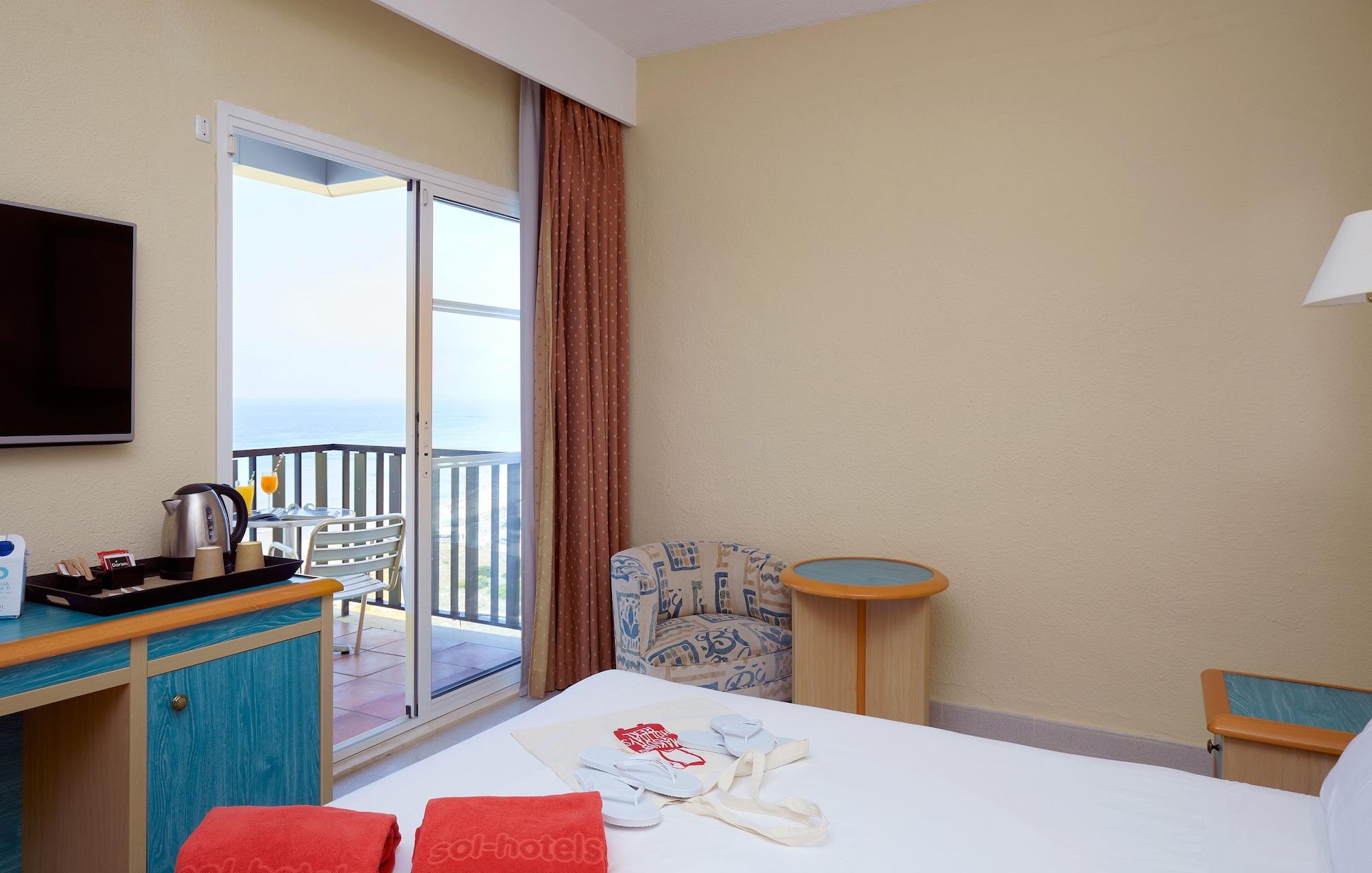 Sol Milanos Pingüinos Hotel Son Bou Luaran gambar