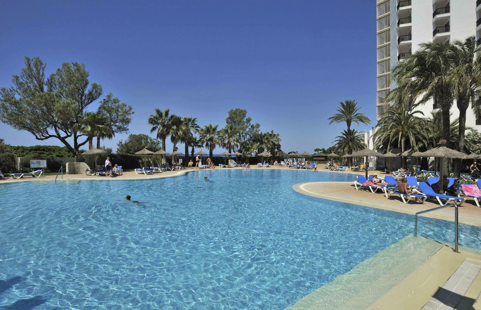 Sol Milanos Pingüinos Hotel Son Bou Luaran gambar